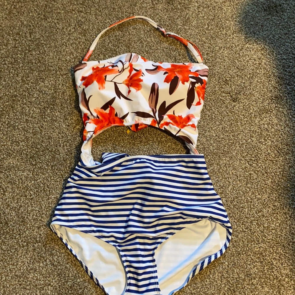 One piece swim suit, navy/white stripes